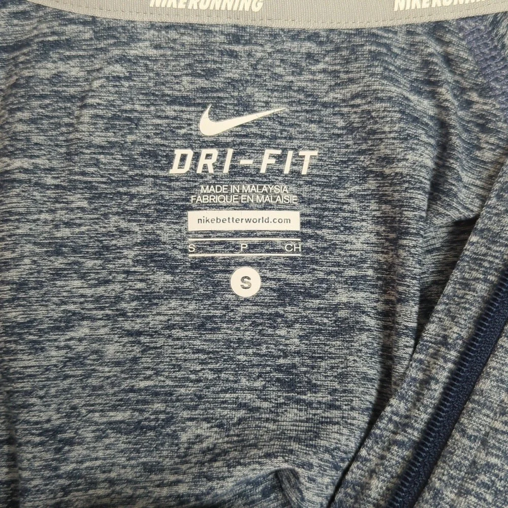 Nike Element Dri Fit Running Top Women's Thumbhole Half‎ Zip Pullover Small Gray